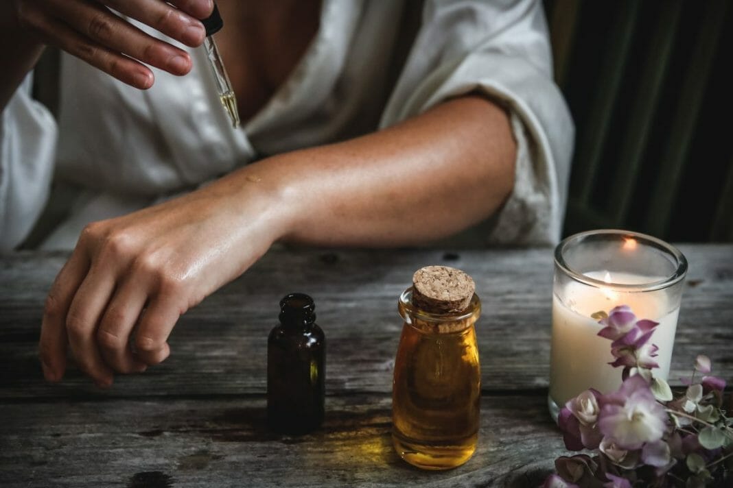 A Beginner's Guide to Everyday Uses for Essential Oils